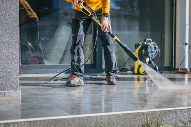 Professional Pressure Washing in Nora Springs, IA